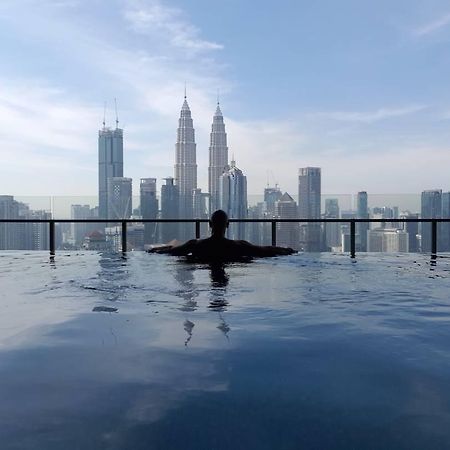 Regalia Exclusive Hostel Kuala Lumpur Ngoại thất bức ảnh