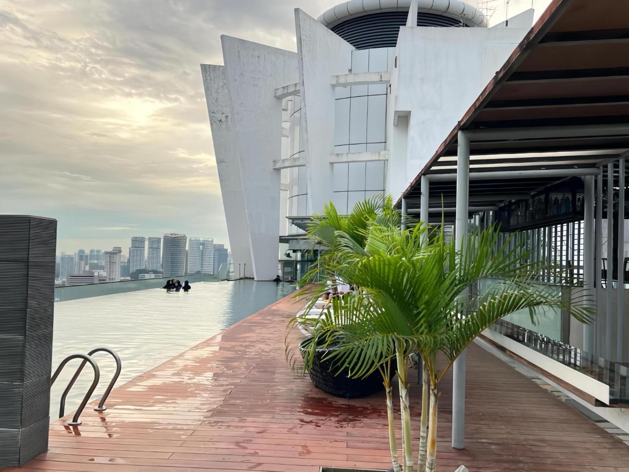 Regalia Exclusive Hostel Kuala Lumpur Ngoại thất bức ảnh