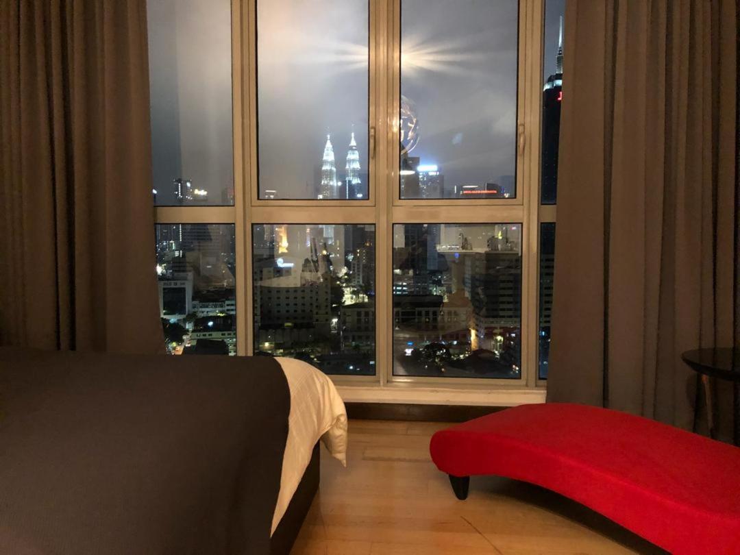 Regalia Exclusive Hostel Kuala Lumpur Ngoại thất bức ảnh