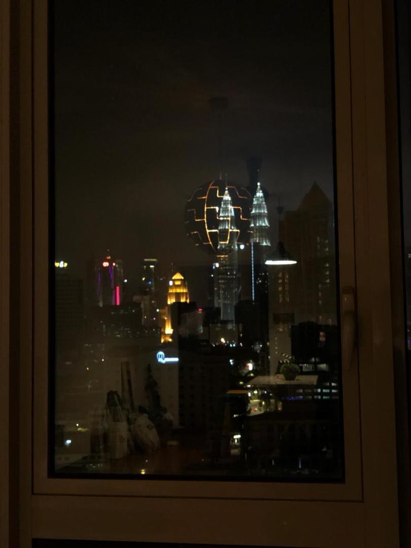 Regalia Exclusive Hostel Kuala Lumpur Ngoại thất bức ảnh
