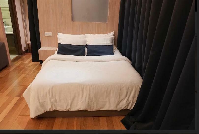 Regalia Exclusive Hostel Kuala Lumpur Ngoại thất bức ảnh